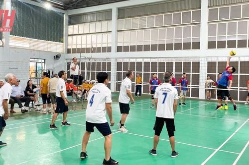CLB Hàm Rồng tổ chức Hội thi thể thao chào mừng kỷ niệm 135 năm ngày sinh Chủ tịch Hồ Chí Minh