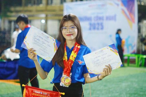 Tôn vinh thanh niên làm theo lời Bác