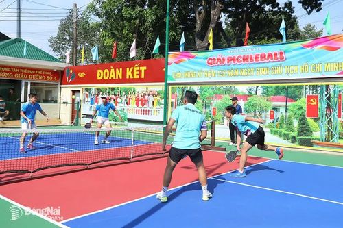 8 đơn vị tham dự Giải Pickleball Khối thi đua 14 chào mừng kỷ niệm 135 năm Ngày sinh Chủ tịch Hồ Chí Minh