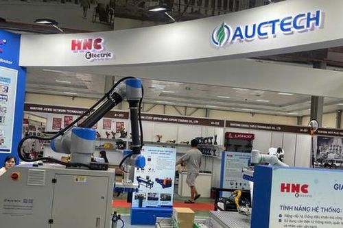 Cánh tay robot và cái bắt tay cho tương lai ngành mỏ