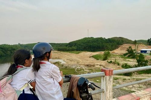Ngược dòng Thác Ma