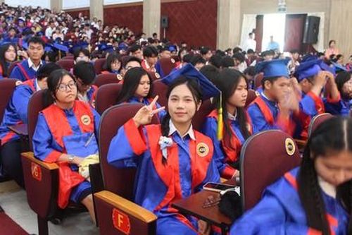 TP.Thủ Đức: Khen thưởng 696 học sinh có thành tích học tập xuất sắc