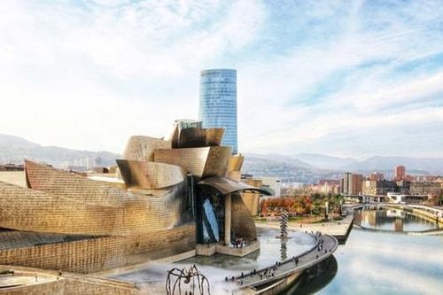 Bilbao: Từ 'thành phố khói bụi' đến biểu tượng đô thị xanh