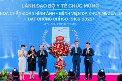 Đơn vị y tế đầu tiên Việt Nam nhận chứng chỉ chẩn đoán hình ảnh tiêu chuẩn quốc tế ISO 15189:2022