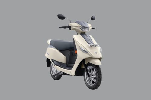 Suzuki ra mắt xe tay ga điện đầu tiên, liệu có về Việt Nam?