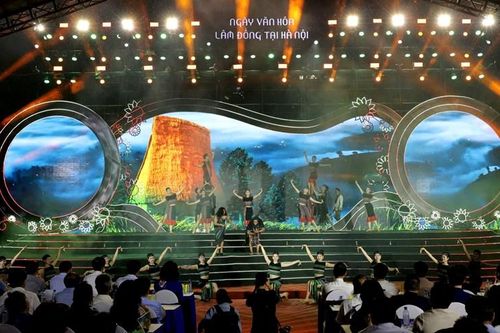 Lan tỏa bản sắc, kết nối nghĩa tình hai miền đất