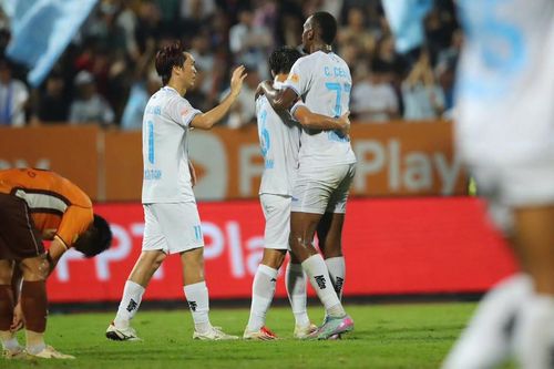 Vòng 23 V-League: Nam Định tiến sát ngôi vô địch, Bình Định 'lâm nguy'