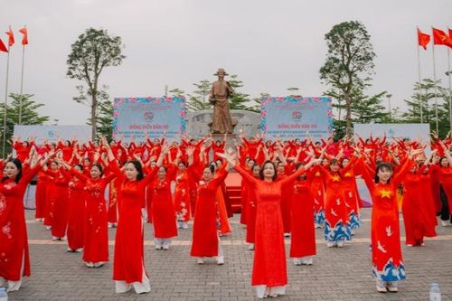 Hà Nội thúc đẩy bình đẳng giới vùng đồng bào dân tộc thiểu số