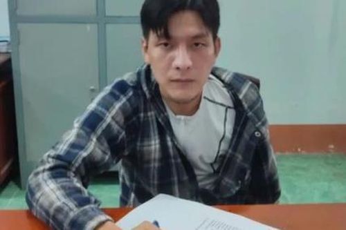 Giả vờ vào chùa cúng dường để cướp giật tài sản