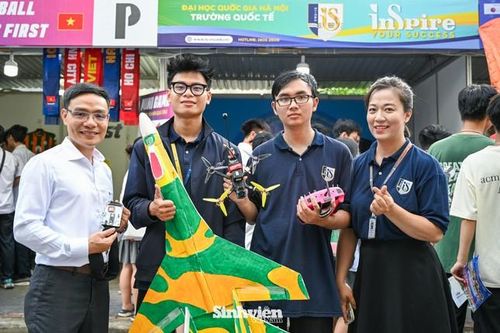 Trường Quốc tế (ĐHQG Hà Nội) 'ghi điểm' với tầm nhìn đào tạo công nghệ tương lai