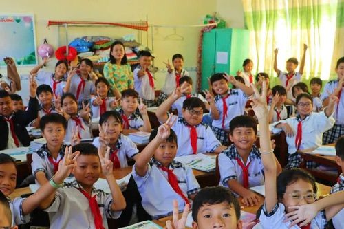 Rà soát nhu cầu chuyển trường của con cán bộ ở Bạc Liêu về Cà Mau
