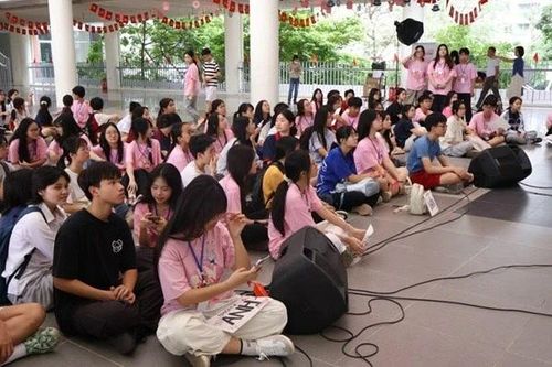 HS trường THPT Chuyên Hà Nội - Amsterdam chia sẻ kinh nghiệm thi vào lớp 10