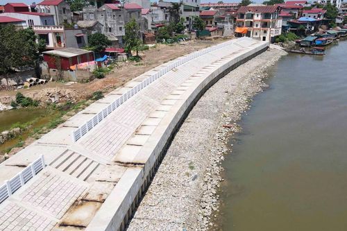 Bắc Ninh xây kè chống sạt lở đê hữu Cầu xong trước mùa mưa bão