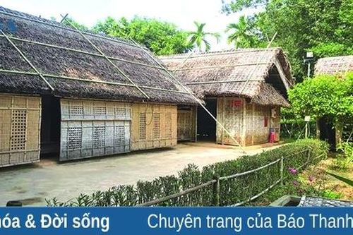 Về thăm quê Bác làng Sen