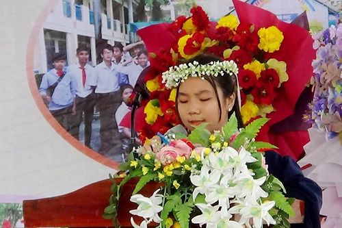 Trường THCS thị trấn Tri Tôn tổ chức Lễ tri ân và ra trường cho học sinh lớp 9