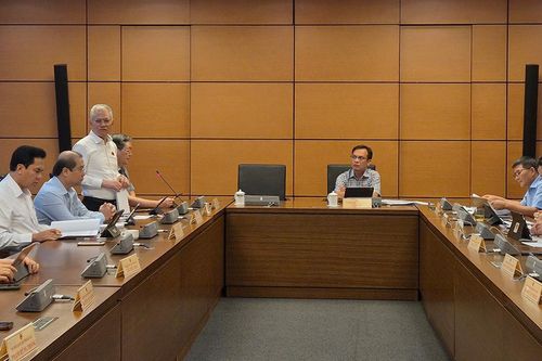 Đại biểu Quốc hội tỉnh An Giang thảo luận nhiều nội dung quan trọng