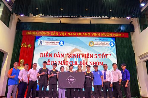 Vẫn còn chập chững