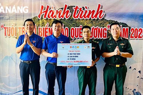 Hành trình 'Tuổi trẻ vì biển, đảo quê hương' năm 2025