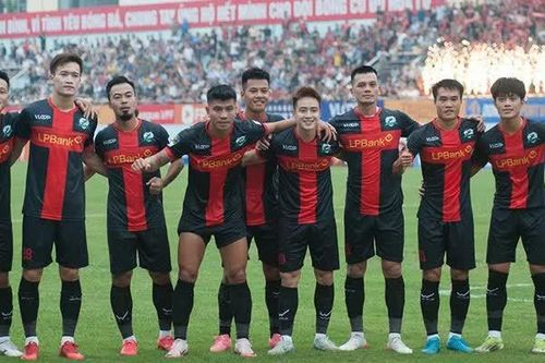 Phù Đổng Ninh Bình vô địch Giải hạng Nhất, thăng hạng trước 3 vòng