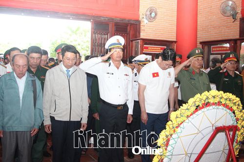 Chào mừng Kỷ niệm 135 năm Ngày sinh Chủ tịch Hồ Chí Minh (19-5-1890 -19-5-2025): Quân dân Trường Sa làm theo lời Bác