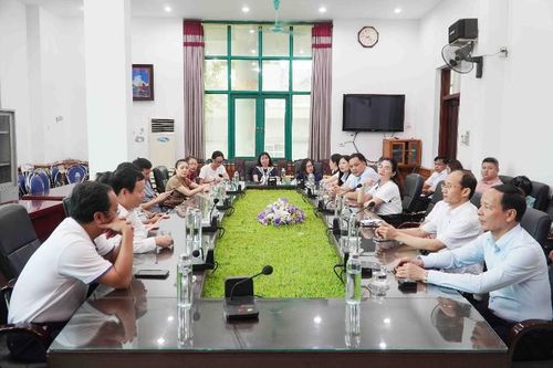 Báo Lai Châu học tập, trao đổi kinh nghiệm về công tác làm báo tại Báo và Đài Phát thanh - Truyền hình Hải Dương