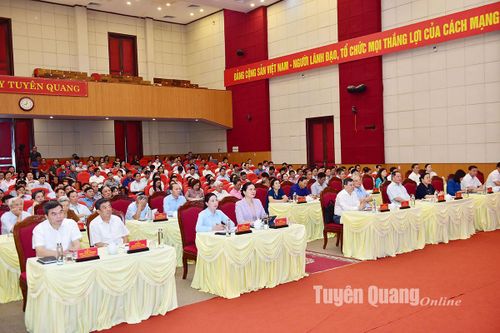 Hội nghị toàn quốc quán triệt, triển khai thực hiện các Nghị quyết của Bộ Chính trị