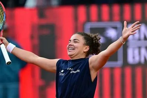 Jasmine Paolini vô địch trên sân nhà