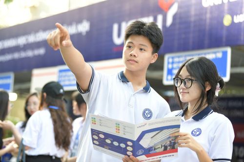 Bộ GD&ĐT lý giải vì sao học ngành vi mạch bán dẫn cần đạt điểm 8 môn Toán?