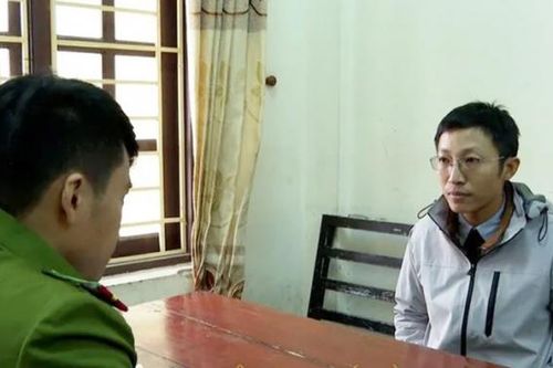 Cẩn trọng với cơn sốt nước hoa 'siêu' rẻ