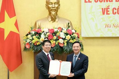 Bổ nhiệm tân Phó Chủ nhiệm Văn phòng Quốc hội