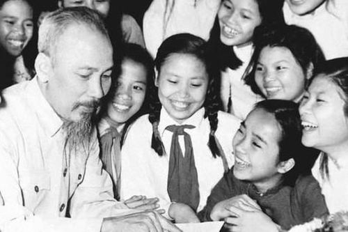 Từ tư tưởng Hồ Chí Minh đến hành trình đổi mới giáo dục