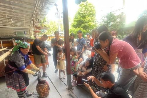 'Chất địa phương' - Cuộc thi vẽ minh họa tôn vinh những giá trị bản sắc địa phương