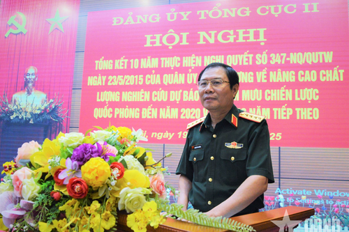 Đại tướng Nguyễn Tân Cương dự Hội nghị Đảng ủy Tổng cục II