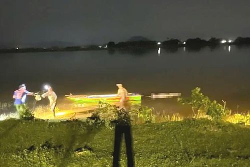 Tìm thấy thi thể nam sinh lớp 6 bị đuối nước trên sông Lam