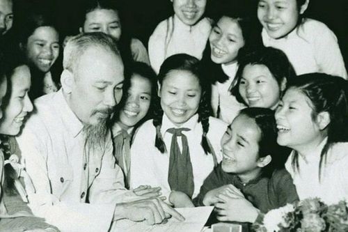 Chủ tịch Hồ Chí Minh là nhà giáo dục vĩ đại nhất trong thời hiện đại