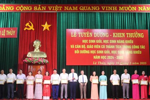 Chất lượng giáo dục huyện Lệ Thủy tiếp tục được giữ vững