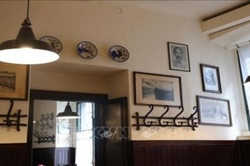 Tổng Bí thư Đảng Cộng sản Italy dành những mỹ từ đẹp nhất ca ngợi Chủ tịch Hồ Chí Minh