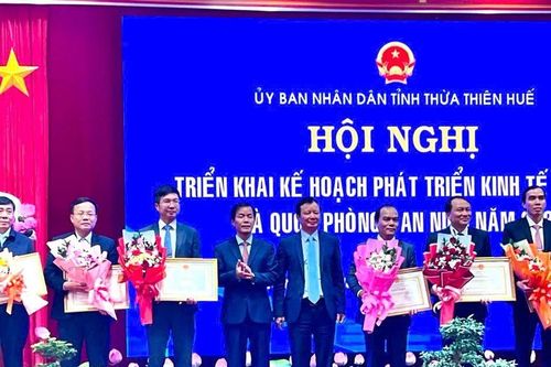 Sở Tư pháp TP Huế quyết tâm xây dựng Đảng bộ trong sạch, vững mạnh