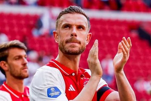 CLB cũ của Ten Hag mất chức vô địch theo cách không tưởng