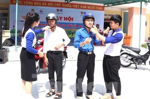 Tuổi trẻ Đắk Lắk góp phần xây dựng môi trường giao thông an toàn, thân thiện