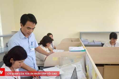 Phụ cấp Kế toán trưởng có được tính vào lương tháng hiện hưởng theo Nghị định 178?
