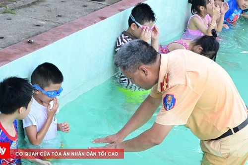 Chủ động phòng ngừa đuối nước mùa nắng nóng