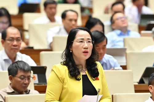 'Niềm tin của nhà đầu tư không dựa trên những cao ốc hào nhoáng'