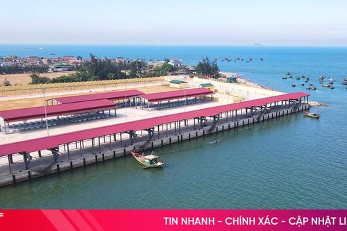 Chiêm ngưỡng cảng cá hiện đại bậc nhất miền Trung ở Hà Tĩnh
