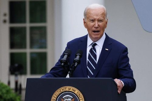 Ông Trump và giới chức Mỹ thể hiện sự ủng hộ đối với cựu Tổng thống Biden