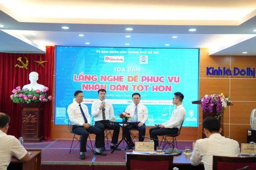Hà Nội 'giải phóng thủ tục hành chính' bằng AI và 'luồng xanh'
