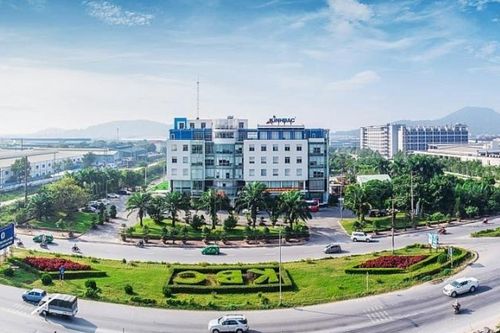 KBC lấn sân giáo dục, thâu tóm Đại học Hùng Vương TP.HCM
