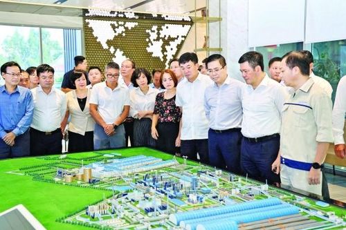 Hiện thực hóa tư tưởng Hồ Chí Minh về công nghiệp hóa