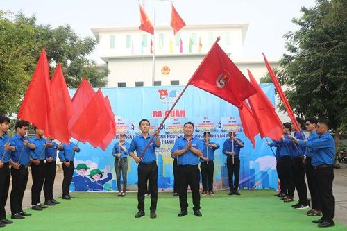Từ 'Bình dân học vụ' đến 'Bình dân học vụ số'