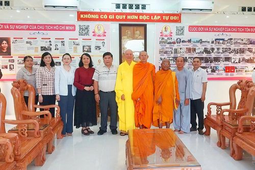 Ra mắt mô hình 'Không gian văn hóa Hồ Chí Minh, Tôn Đức Thắng' tại TX. Tịnh Biên